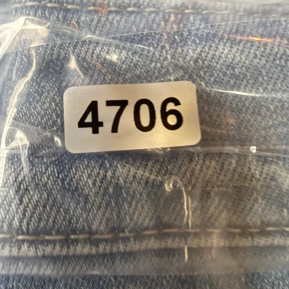 Chicos Platinum Crop Jeans‎ 1.5 Women 10 Blue Medium Wash Stretch Straight Leg